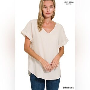 🆕 Zenana Outfitters WOVEN HEAVY DOBBY ROLLED SLEEVE V-NECK TOP